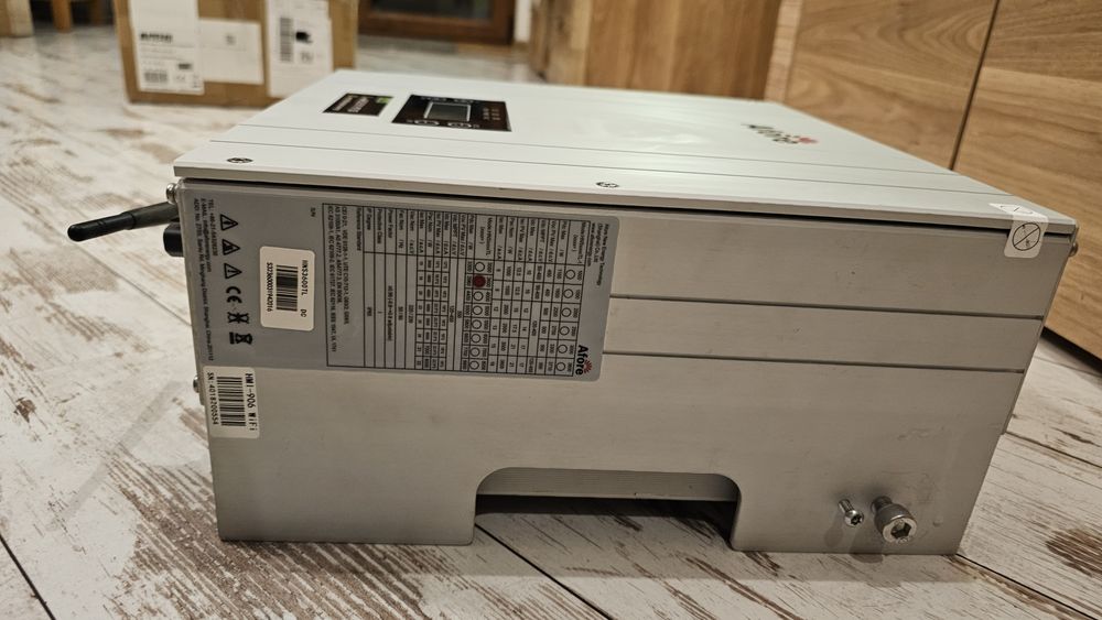 Afore HNS3600TL 2 stringi
Inwerter sieciowy jednofazowy 3,6 kW A