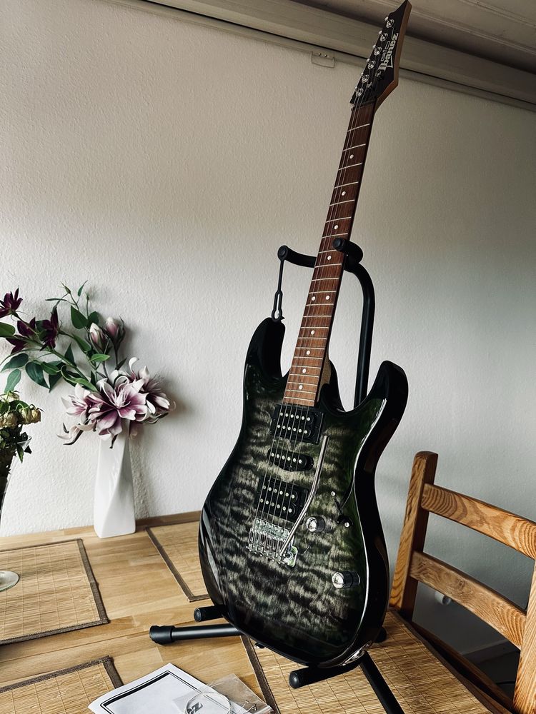 Zestaw Gitara Ibanez.