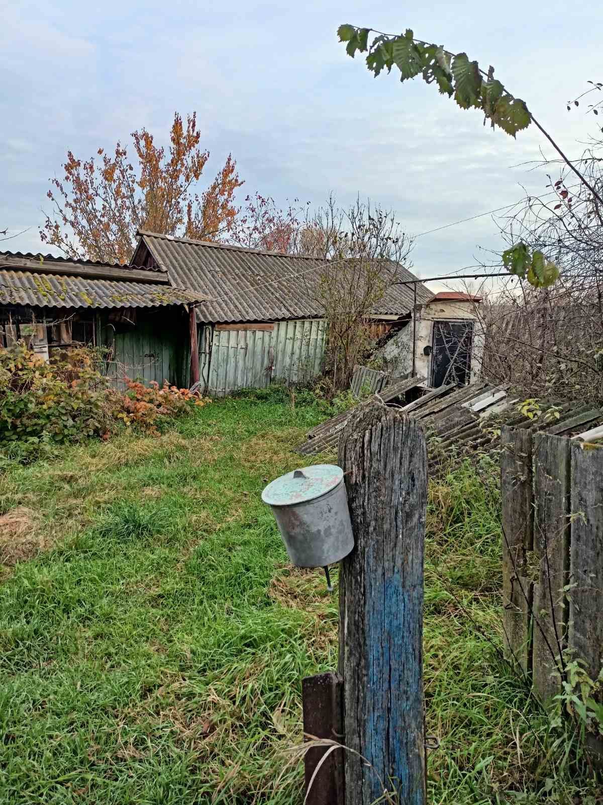 Газифікований будинок в центрі села В.Листвен.