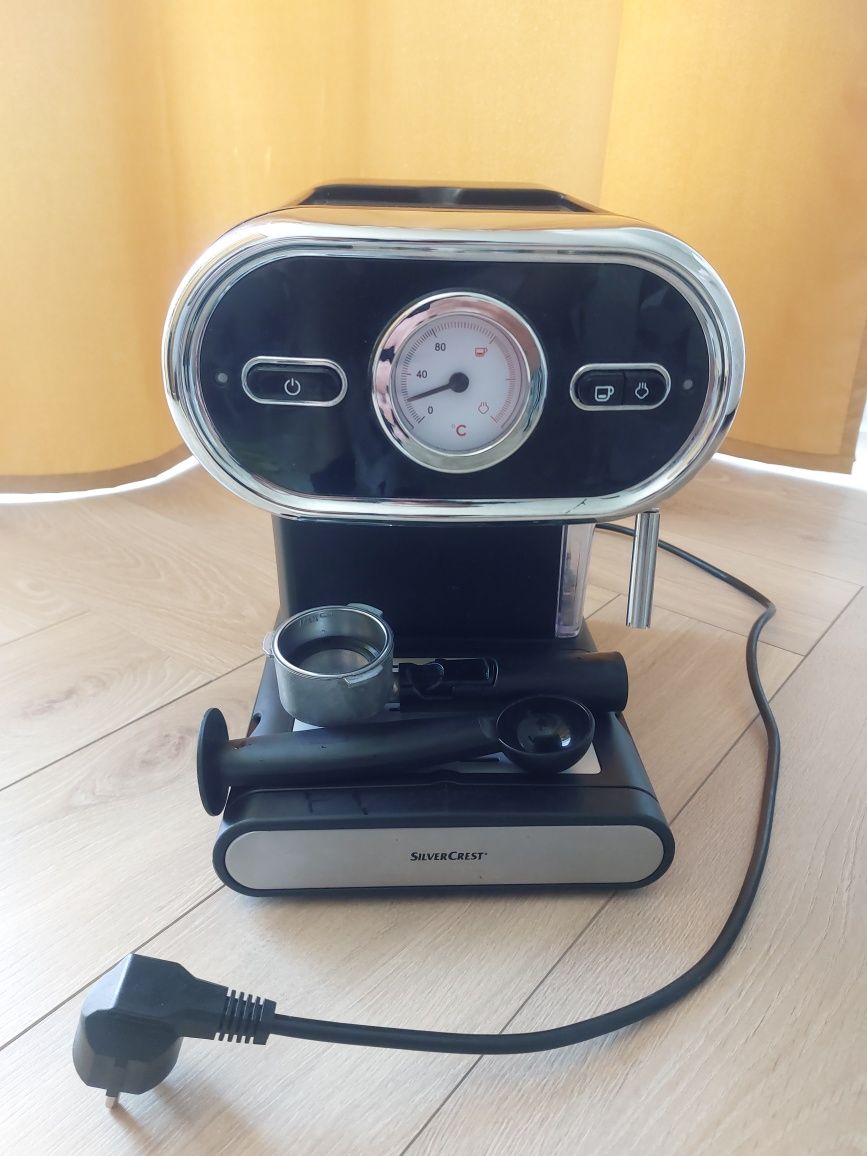 Ekspres ciśnieniowy kolbowy kawy silvercrest sem 1100w b3 expres