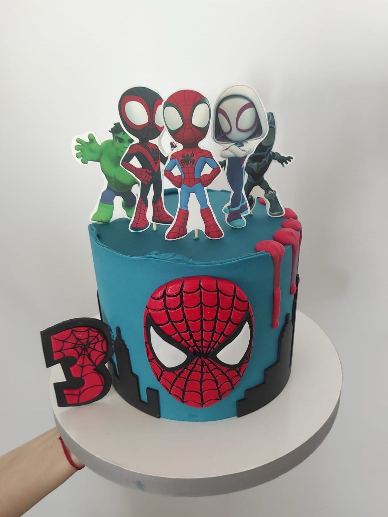 Maska Spiderman z masy cukrowej ozdoby na tort