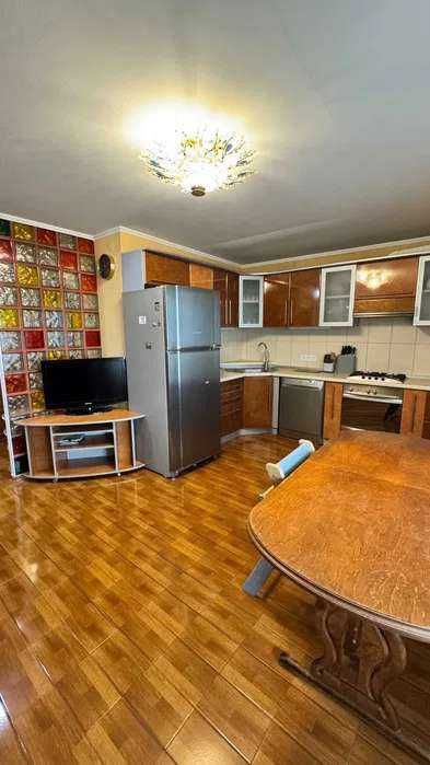 Продам 2х комнатную квартиру, спецпроект в новом доме!
