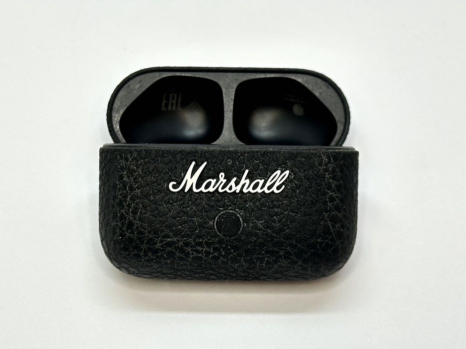 Oryginalne etui ładuajce słuchawki Marshall Motif II ANC TWS