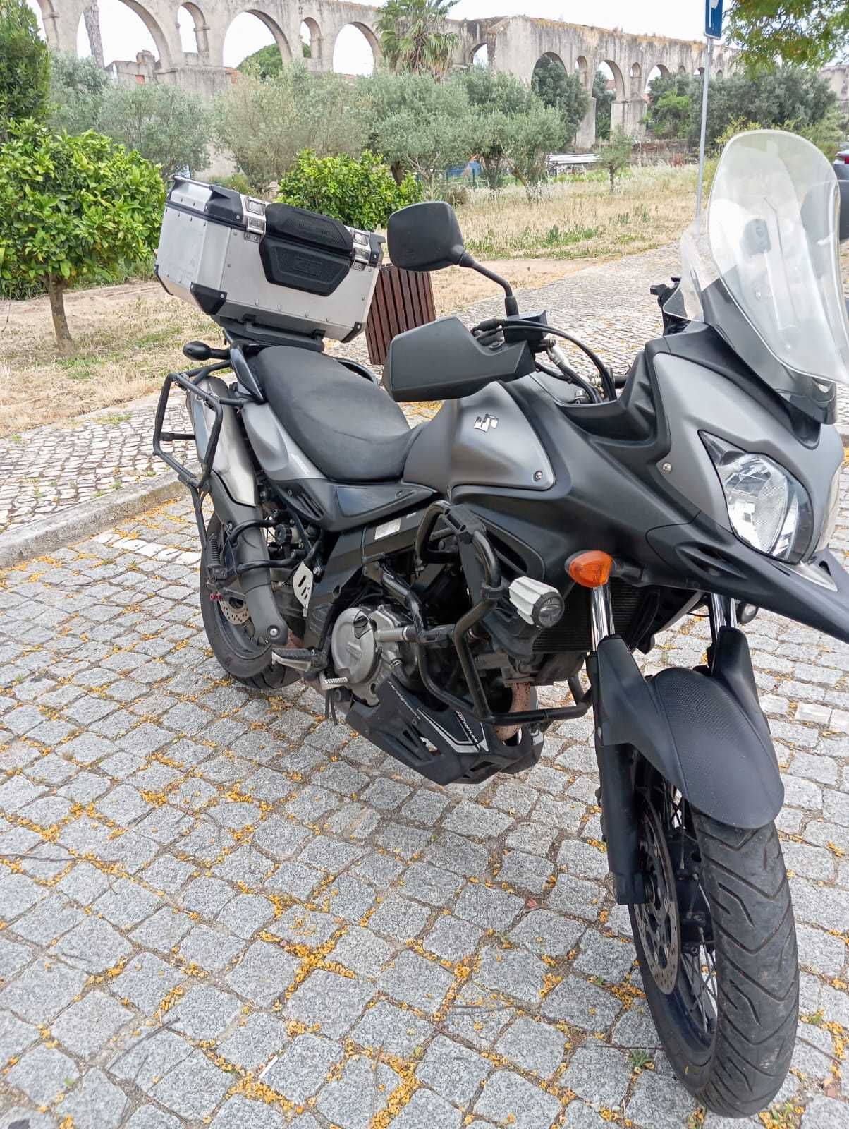 Suzuki V-Strom  2016