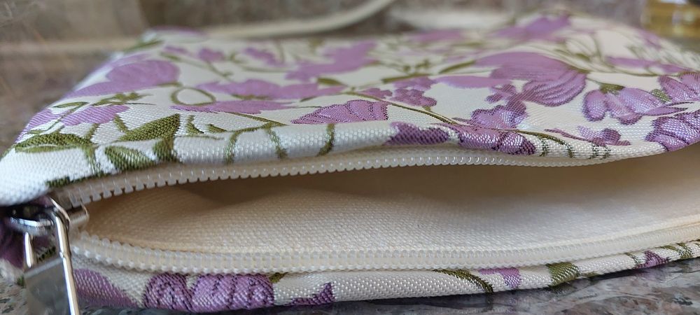 Косметичка,сумочка на подарунок