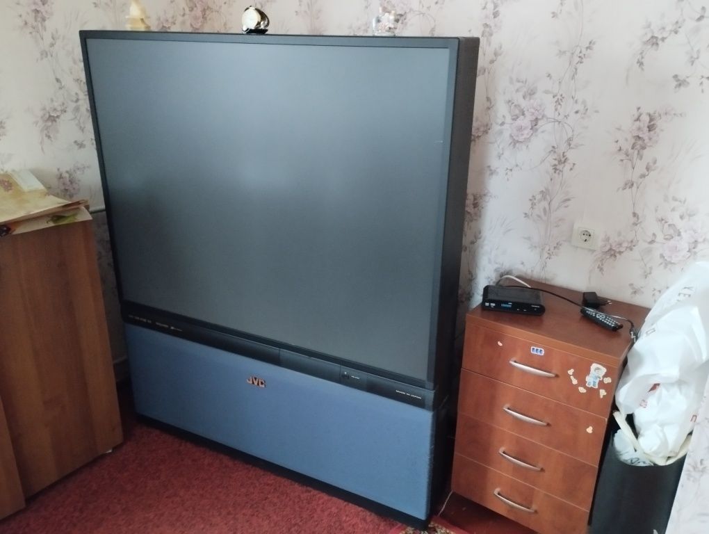 Телевизор JVC MODEL AV-6100