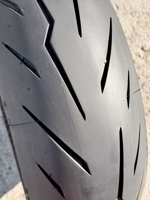 180 55 17 Pirelli Rosso 4, моторезина, шина, колесо, покрышка, скат