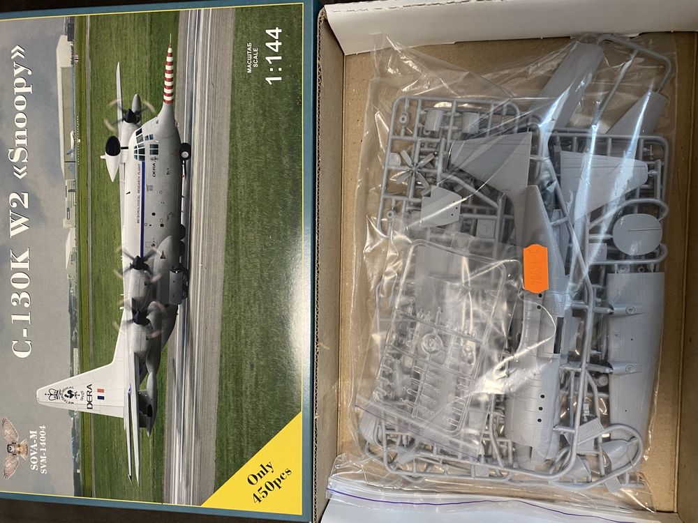 С-130К 1/144 збірна масштабна модель