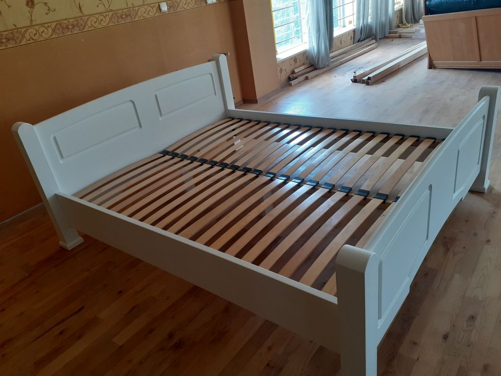 Łóżko Kinga od producenta mebli PYKA
