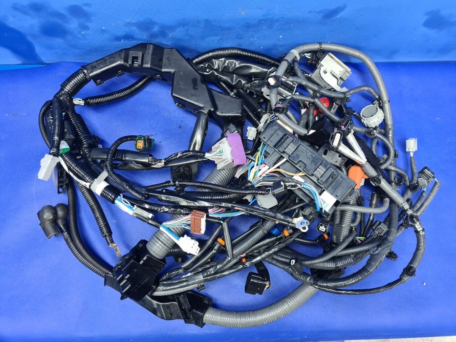 WIĄZKA przewodów komory silnika NISSAN X-TRAIL T32 1.6 dci oryginał