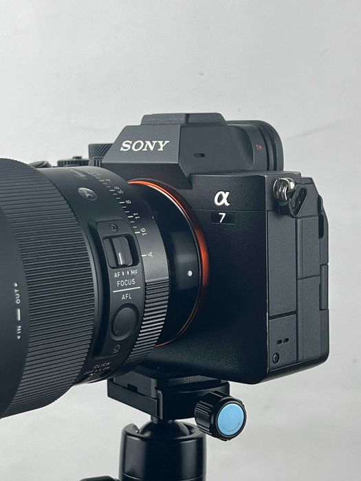 aparat Sony a7 iv + obiektyw sigma dg dn 85mm f1.4