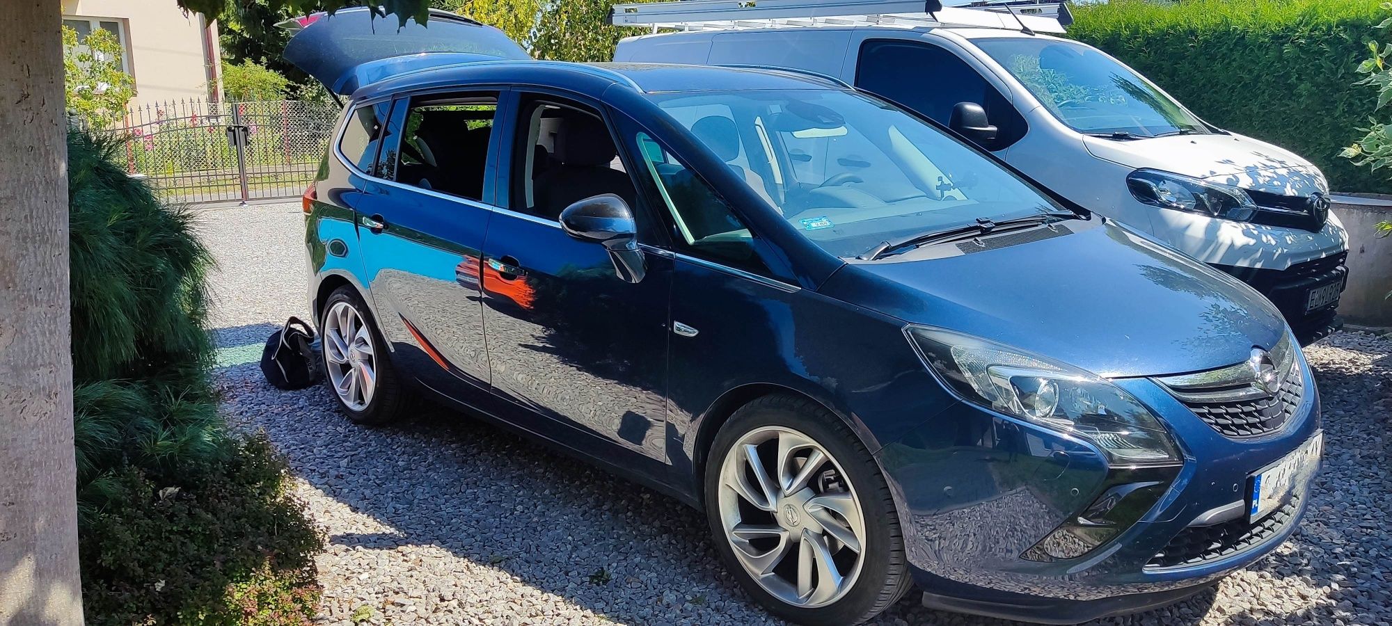 Opel ZAFIRA Tourer cosmo - INNOVACE-  1.4 T - 140 kM OPC - bezwypadkow