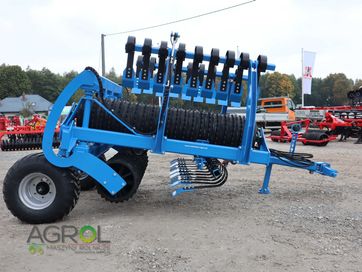 Wał posiewny na kołach hydrauliczny 6,3m fi 530 InterTech Agro Factory