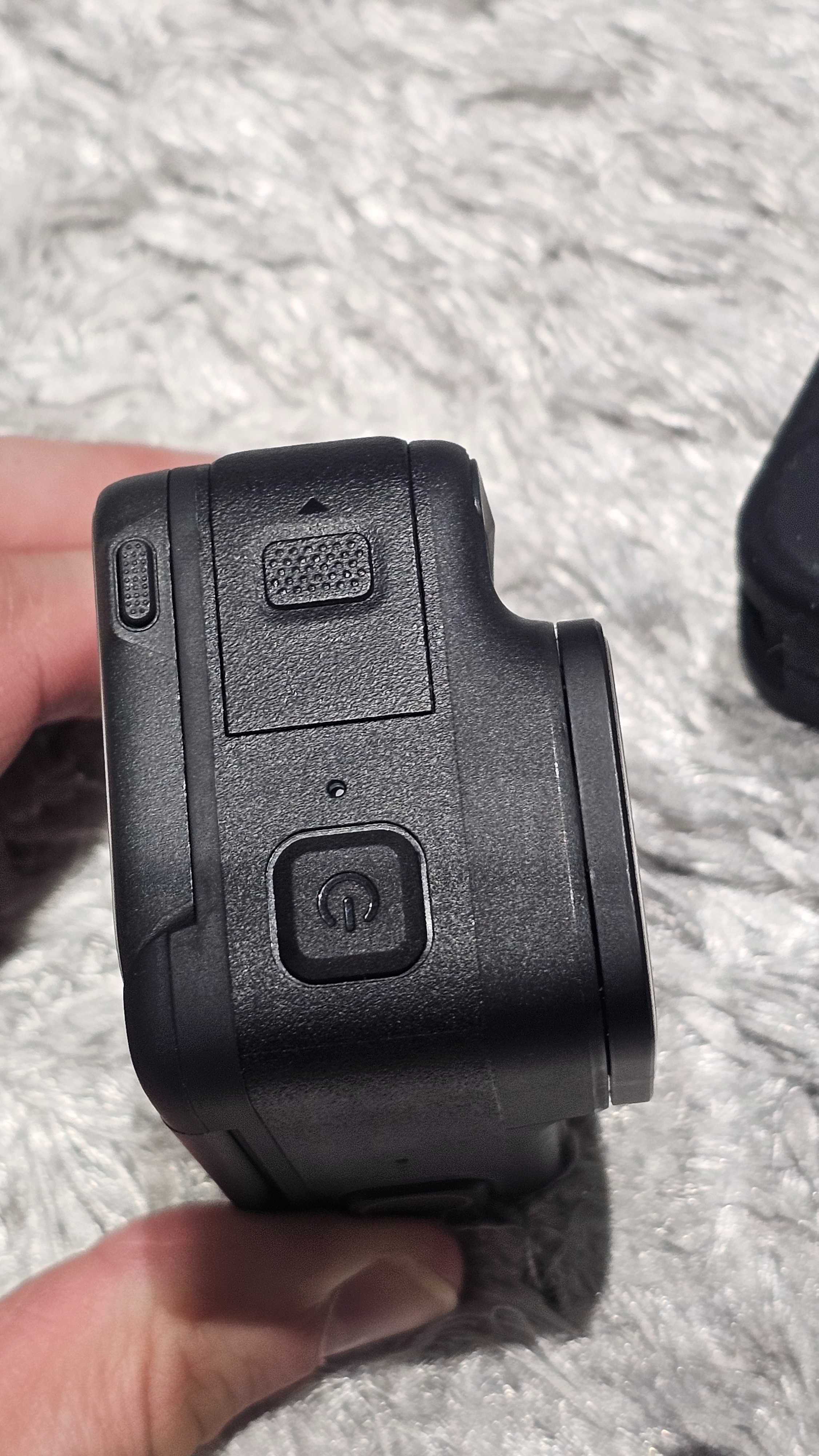 Insta360 Ace Pro 8K e 48 MP