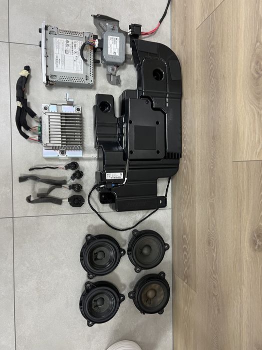 Акустика Bose динамики  комплект Bose Renault Scenic 3 Megane 3