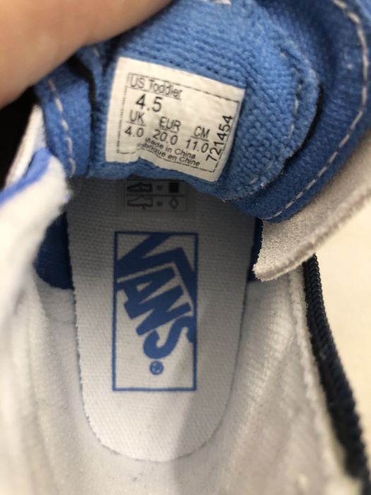 Vans bébé novo tamanho 20