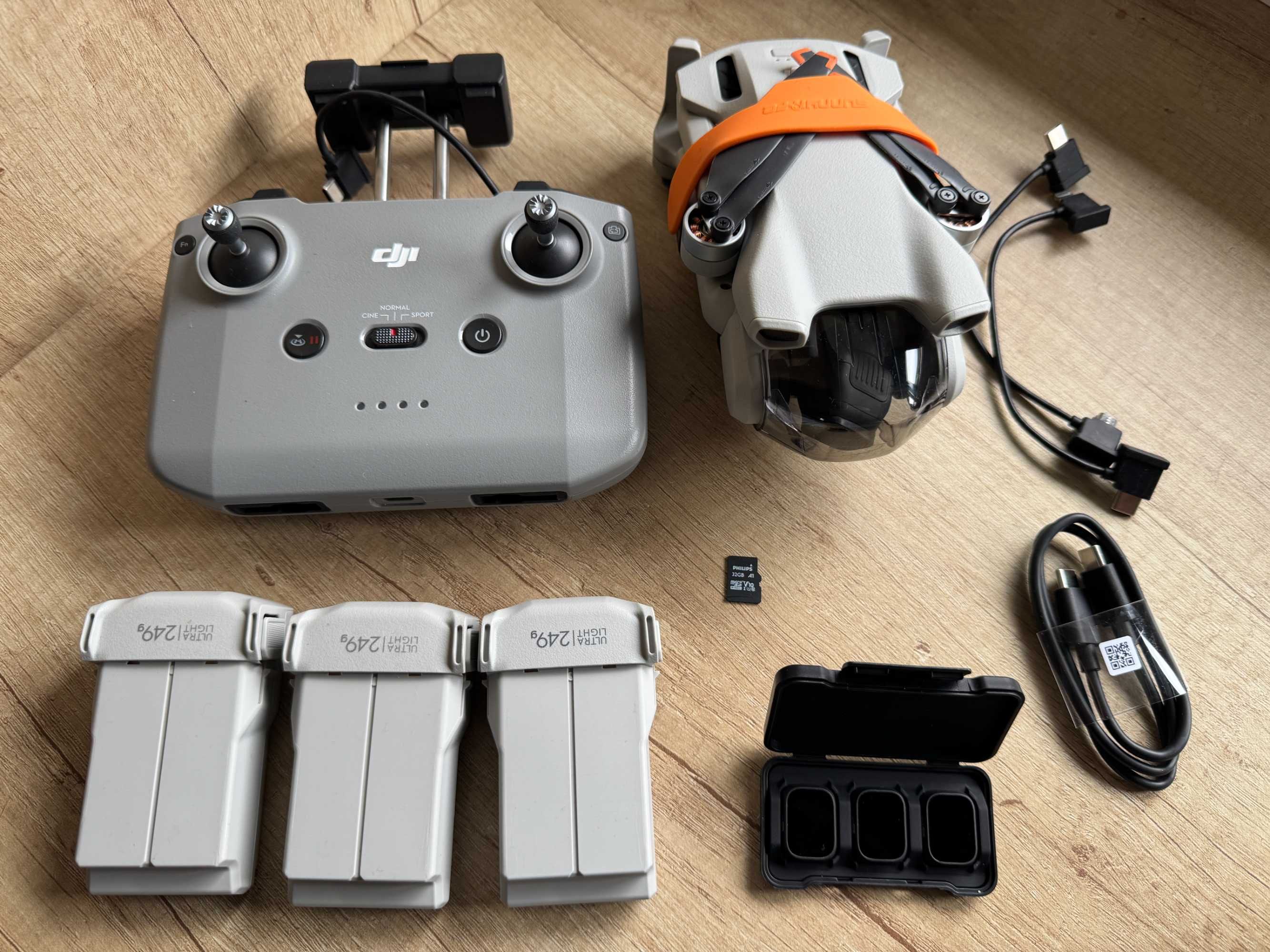 DJI Mini 3 Gwarancja - 3 akusy, torba, filtry