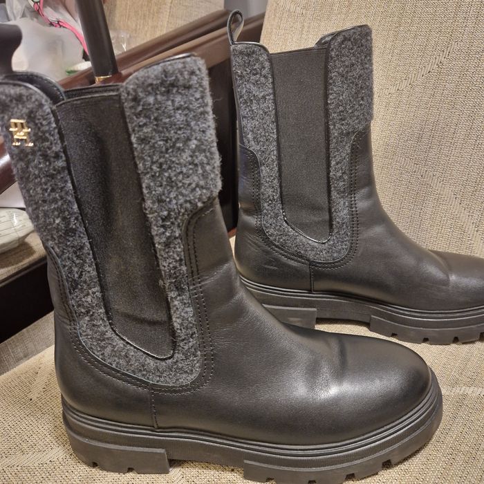 Botki tommy hilfiger roz. 41