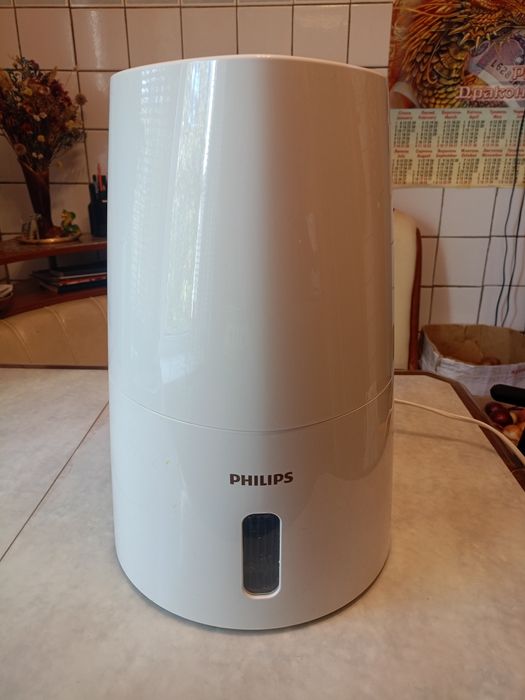 Продам увлажнитель воздуха Philips 3916/10