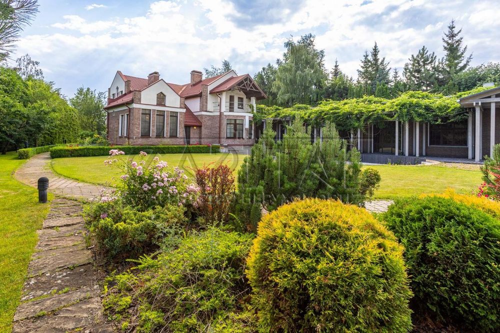 Аренда дома в Конча Заспе возле дамбы Днепровская Волна Бомбоубежище