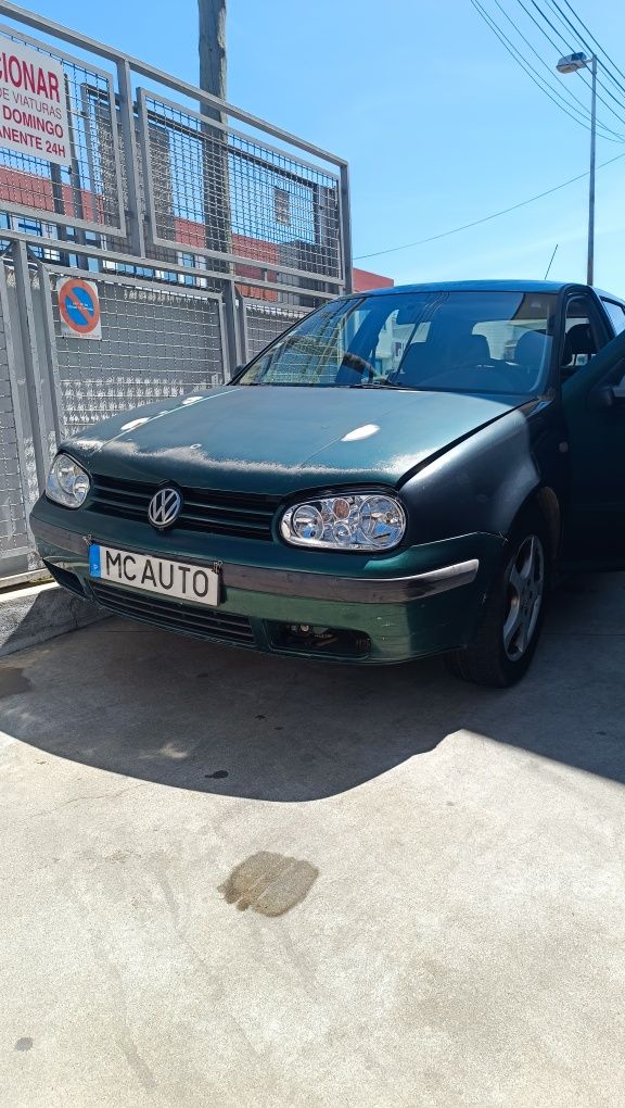 VW golf para peças