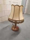 Lampa nocna z abażurem