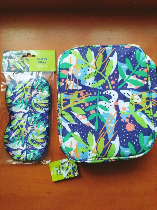 Zestaw podróżny do samolotu