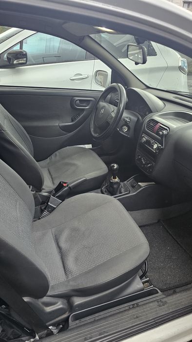 Opel Corsa C motor Isuzu