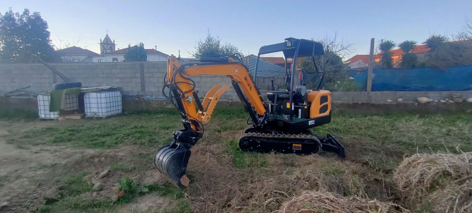Mini escavadora de 2200 Kg