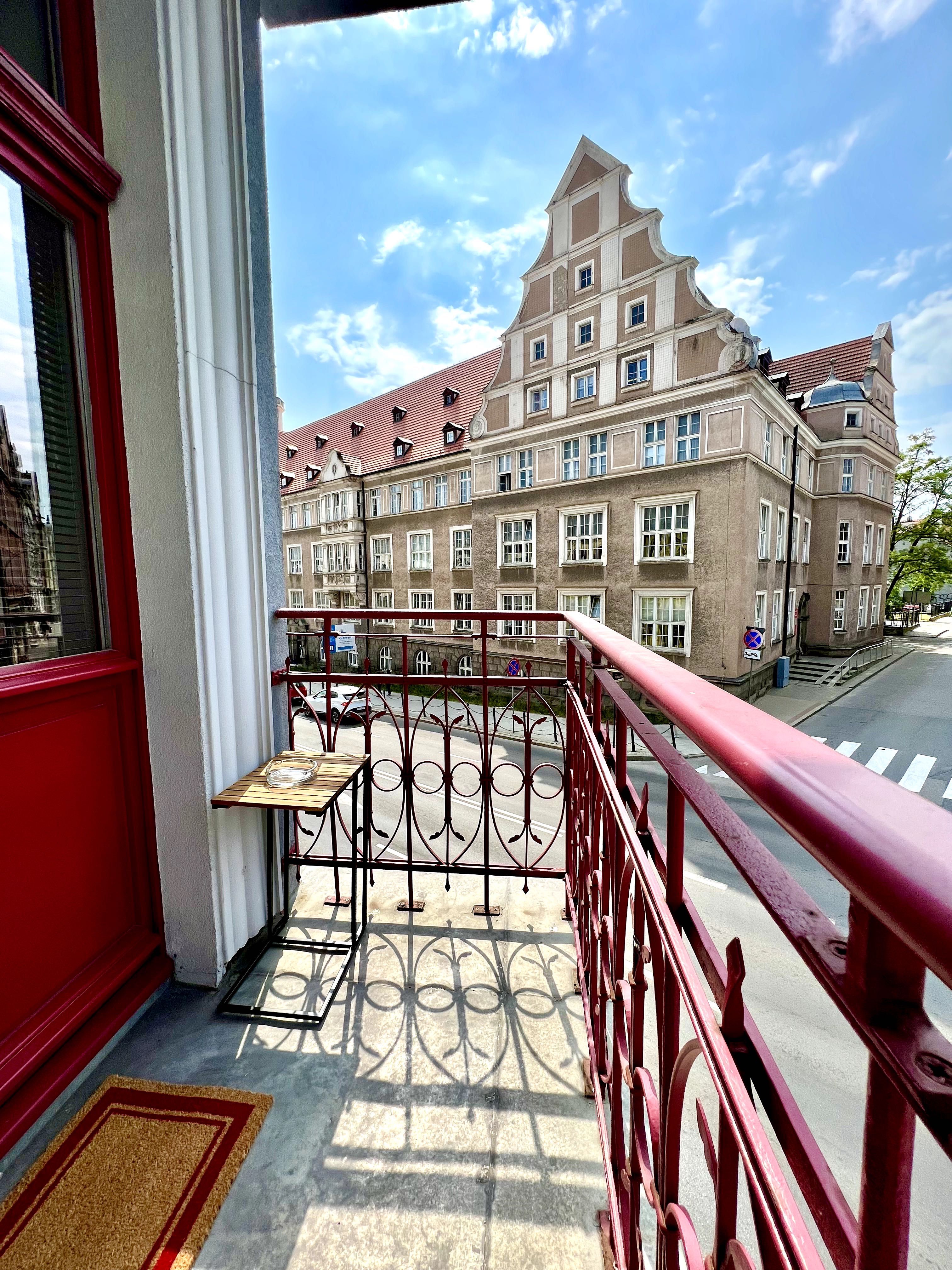 Dwupokojowe mieszkanie 50m2 w ścisłym centrum Olsztyna do wynajęcia