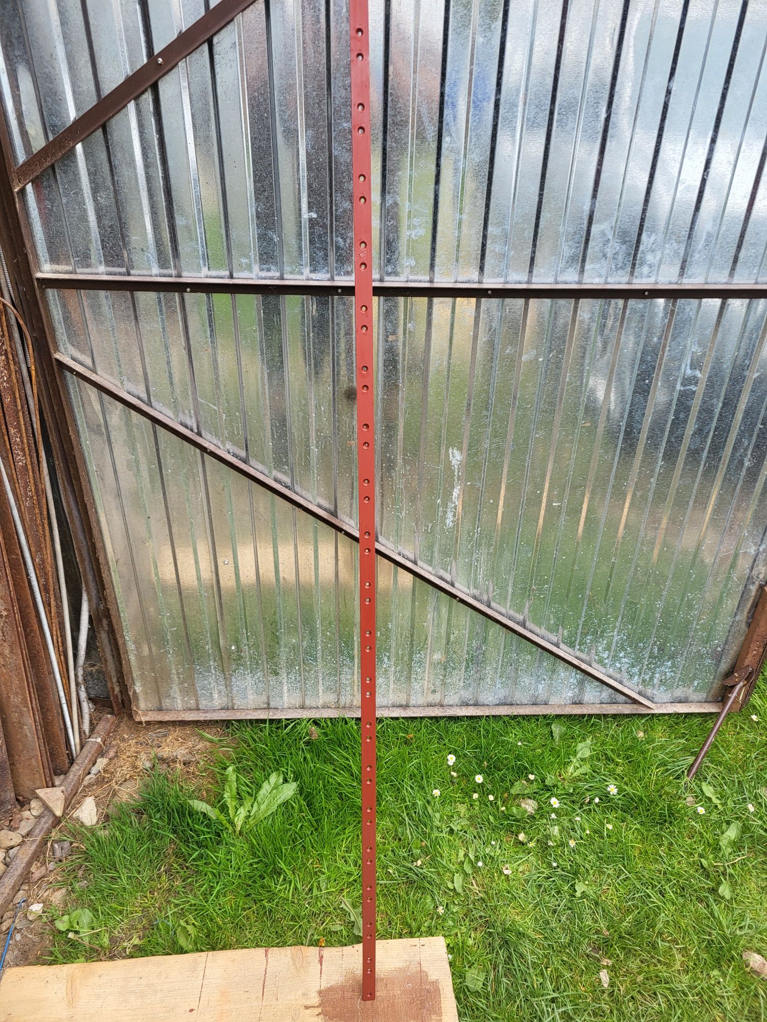 Grzbiet listwy tnącej 238 cm