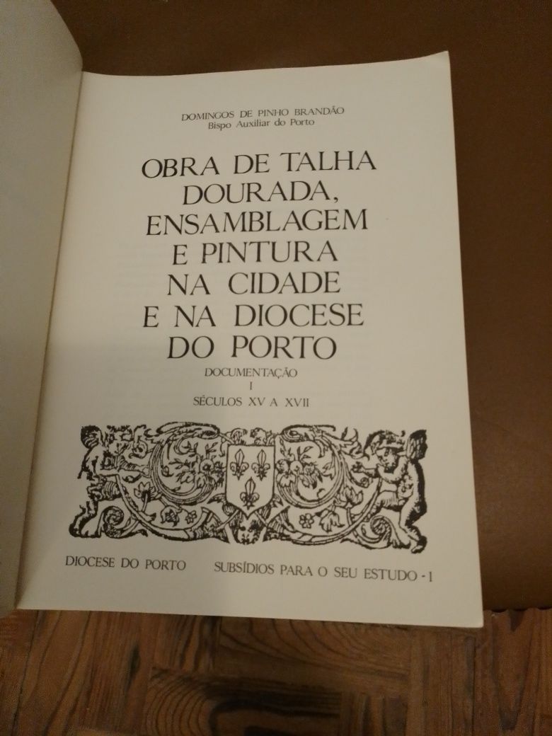 Obra talha dourada/Ensamblagem/Pintura/Porto-Bispo20E-Alcofa5E Desde5E