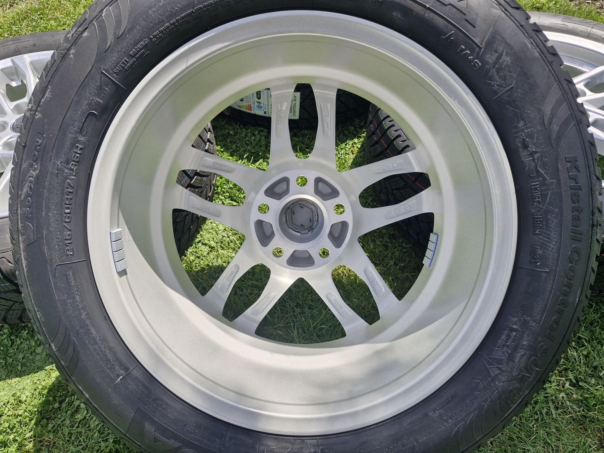 Nowe koła zimowe Reno Captur II 17" 5x114,3 Fulda 215/60 17R