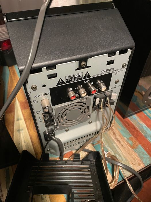 Aparelhagem Sony CMT-MD1 Mini Hi-Fi System Compact MINI DISC minidisc