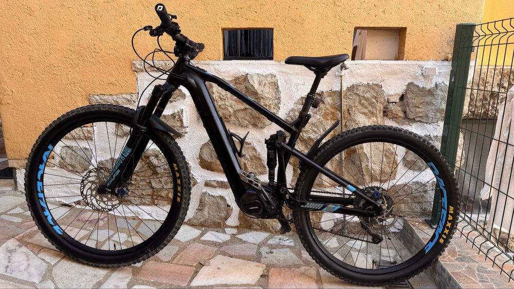 Bicicleta eletrica FOCUS com fatura