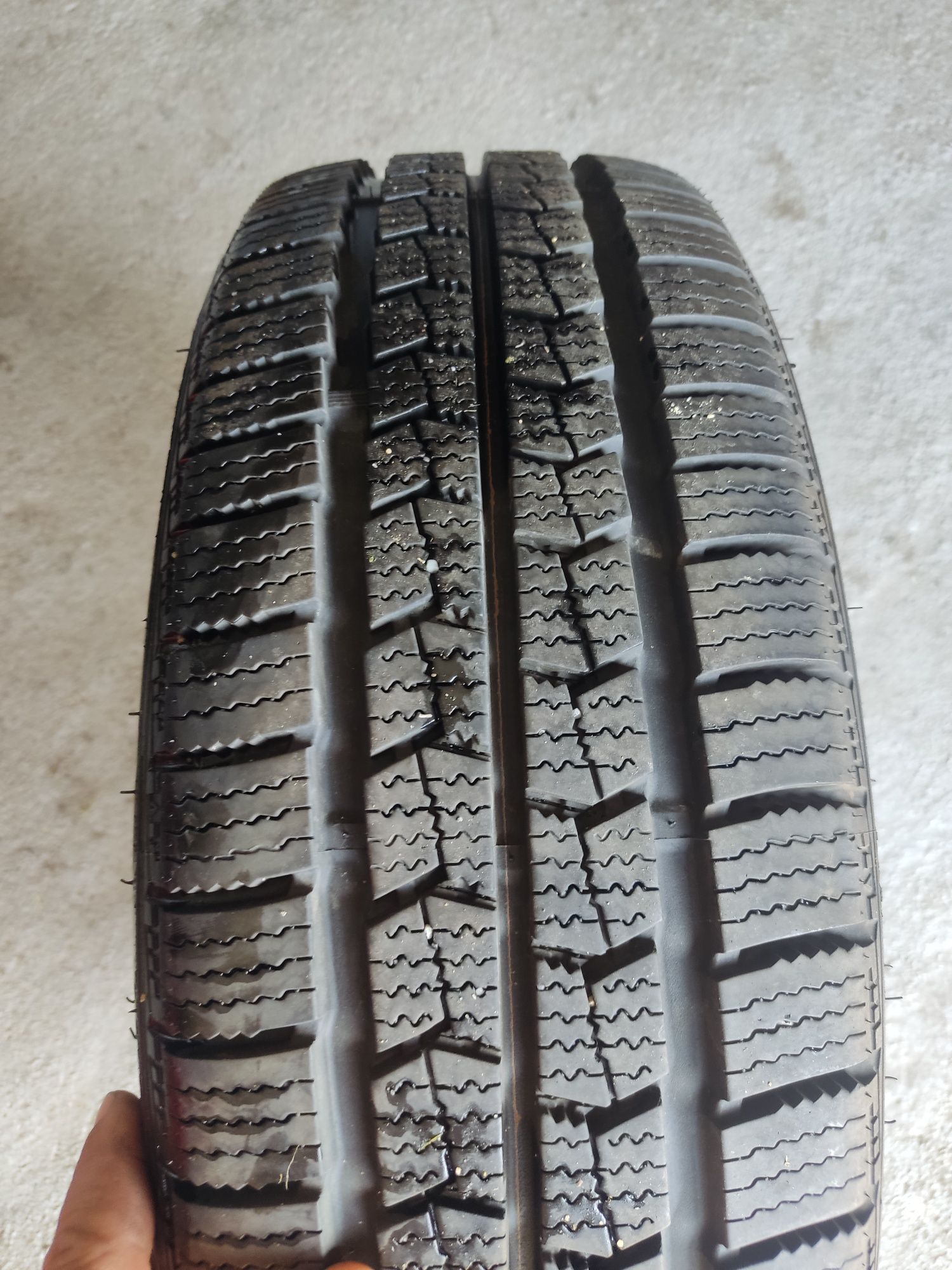 Koła zimowe 195/60/16C 5x112 et53