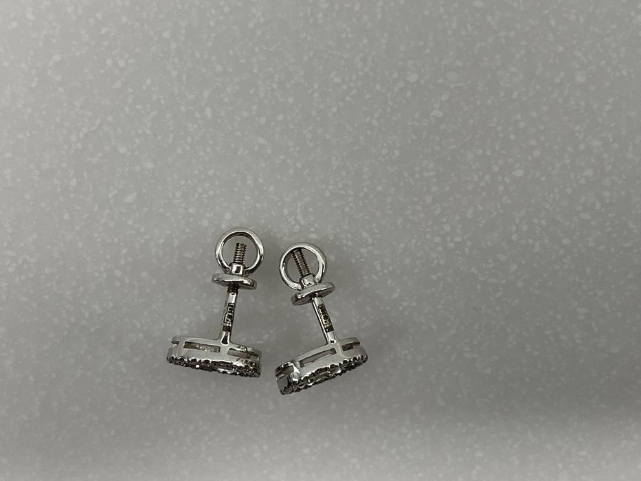 Серьги золото, бриллианты.