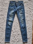 Spodnie Levi's 710 super skinny