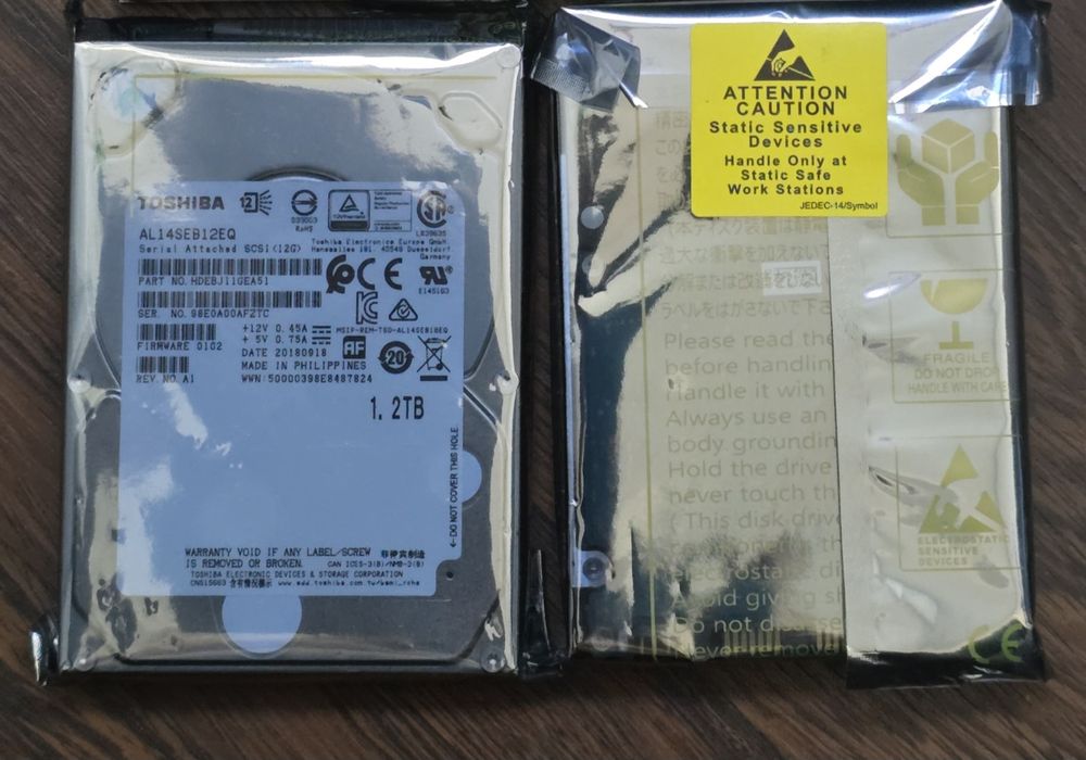 жесткий диск 1.2 ТБ Toshiba (2.5", 10500 об/мин, 128 МБ, SAS 3.0