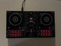 DDJ 200 como nova