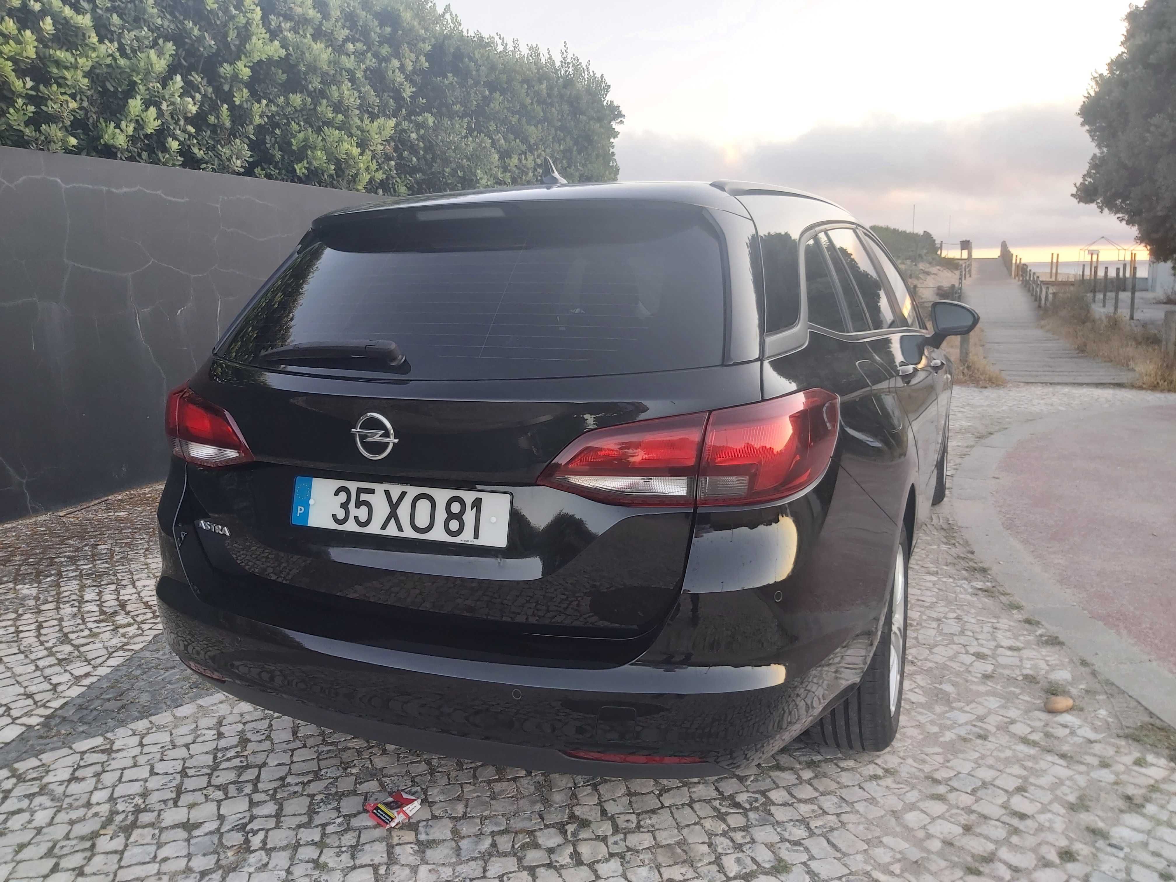 Opel Astra Sports Tourer Caixa Automática - Nacional 2019