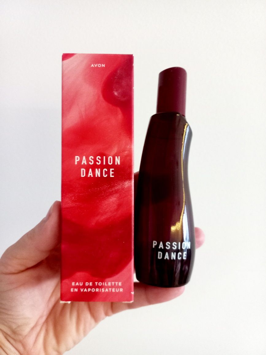 Perfumy Passion Dance Avon zapach damskie