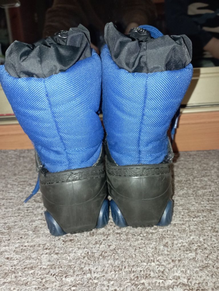 Зимові черевички Демари 24-25 розмір
