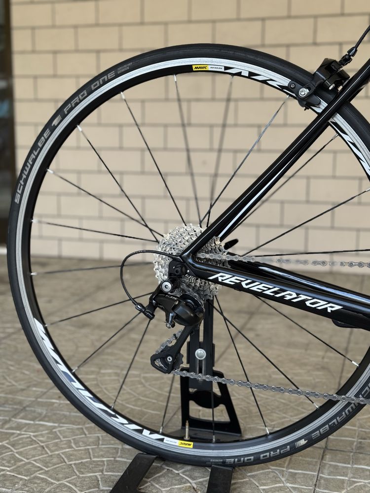 Bicicleta estrada KTM revelaror 3300