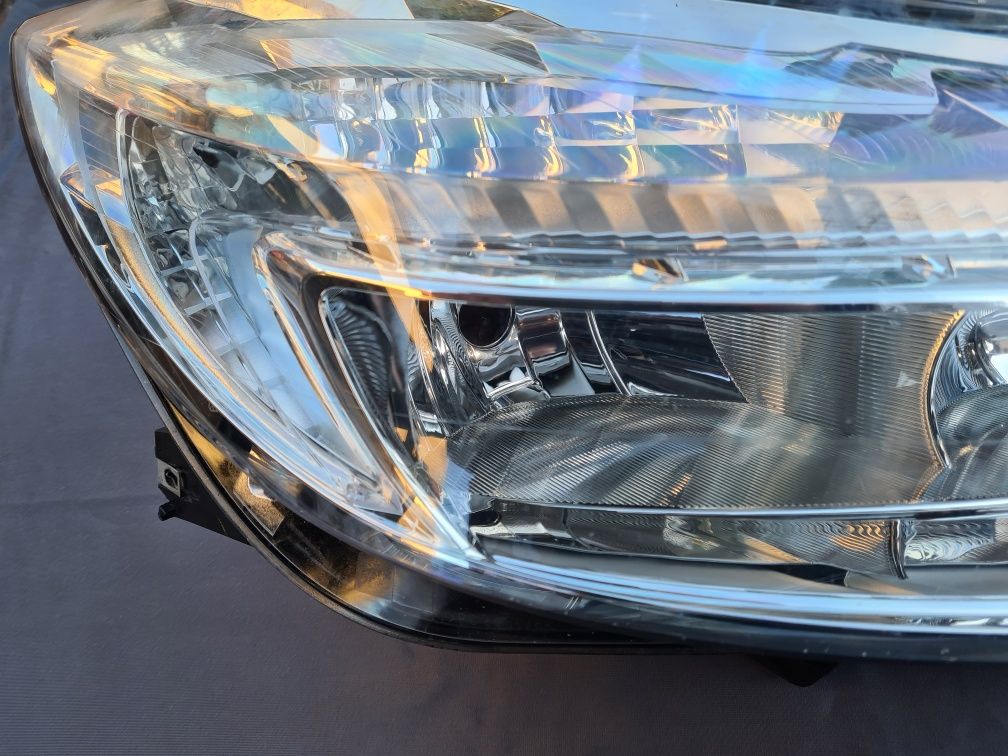 Lampy Przednie Zwykle Opel Insygnia  A