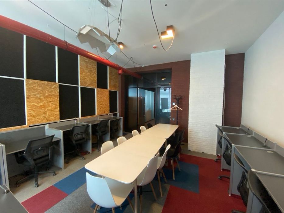 Здається площа під фотостудію / арт-простір у центрі Запоріжжя