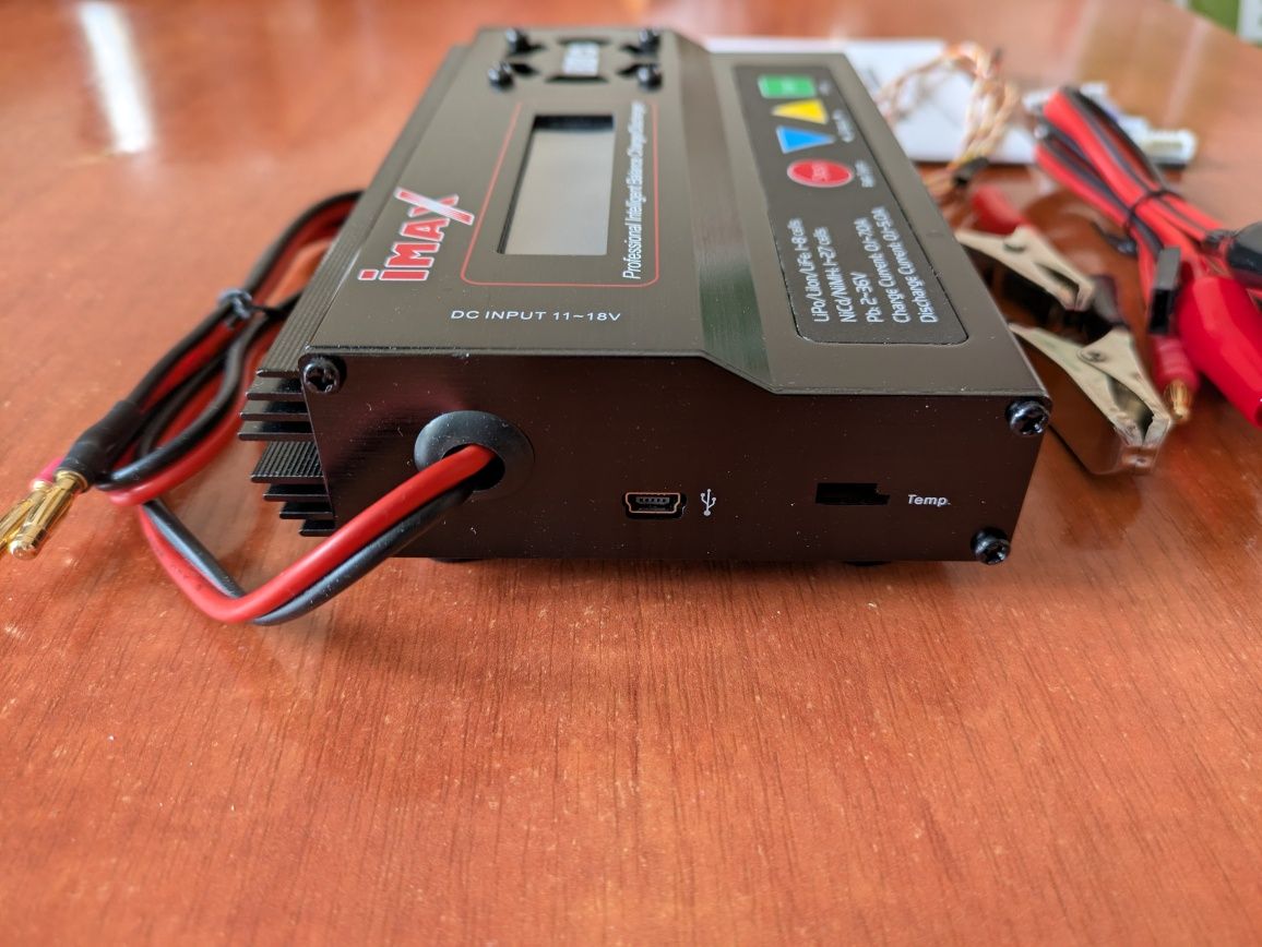 Зарядне SkyRC iMax B8+ Professional 8S Balance Charger - Оригінал!