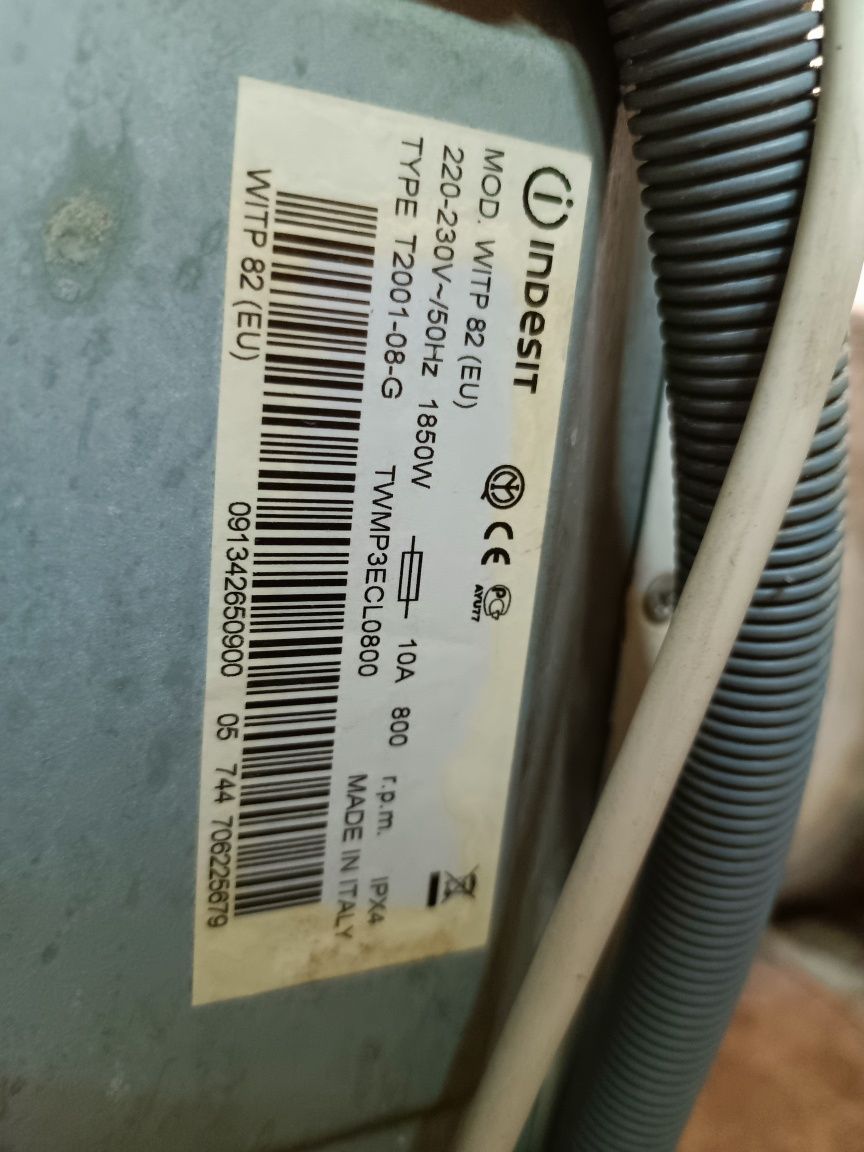 Стиральная машина Indesit WITP 82