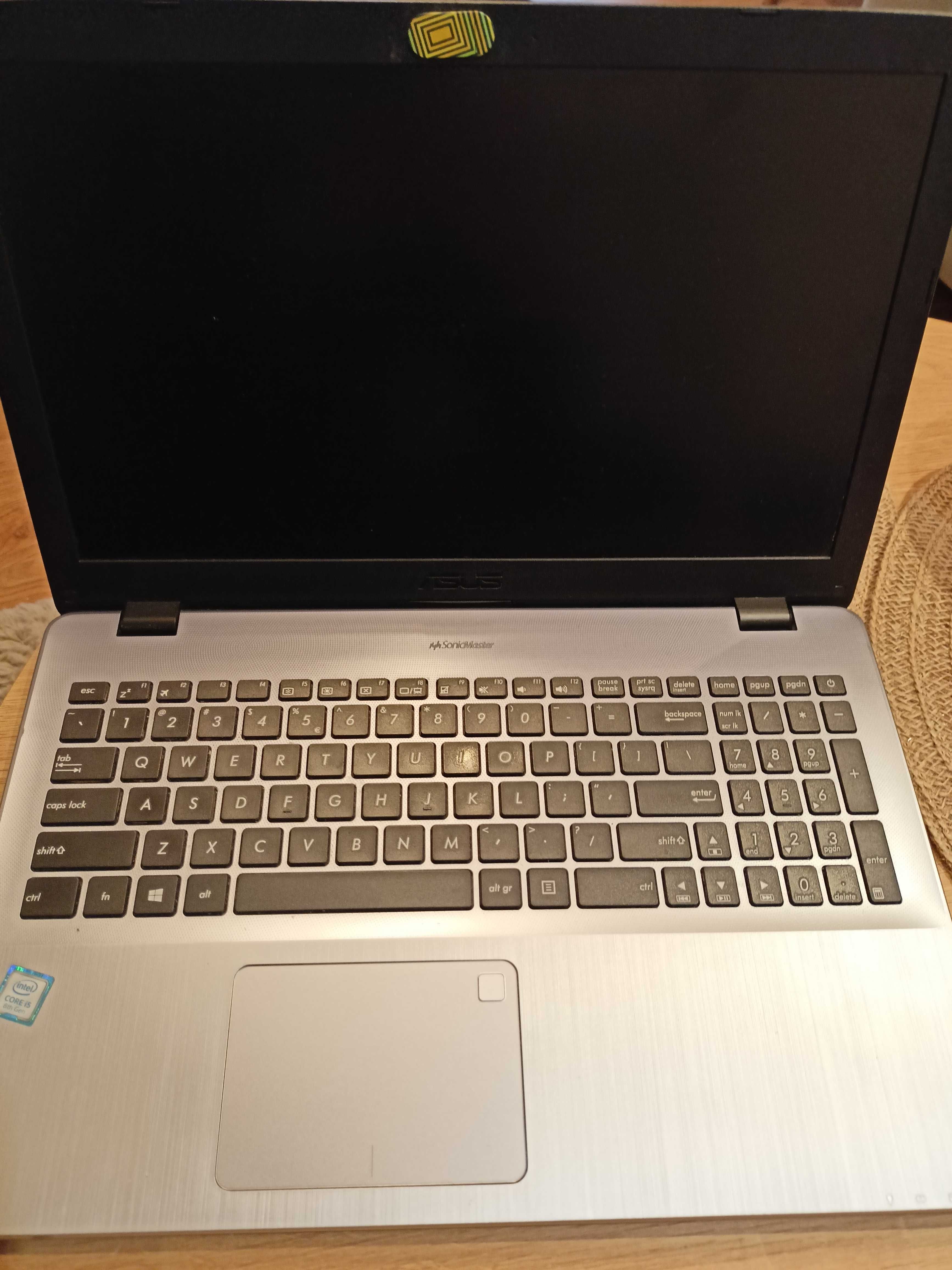 Laptop Vivobook Asus X542uf