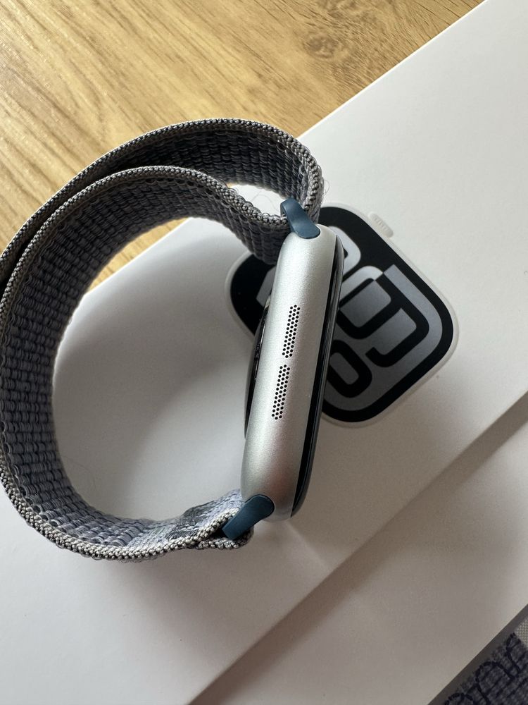 Apple Watch Series 10 46mm Nike